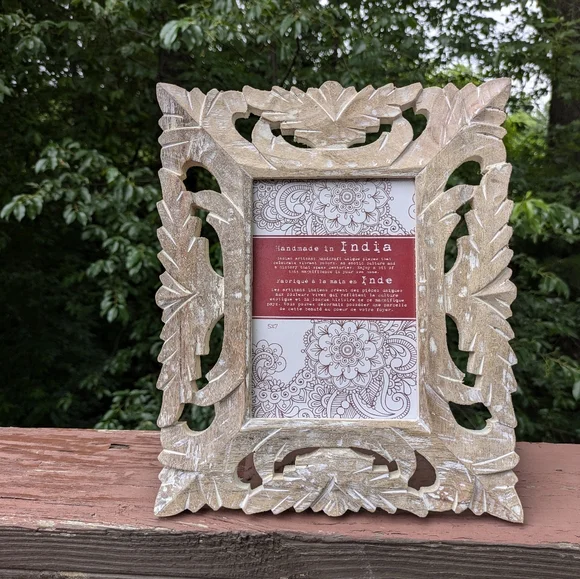 Elegant Handmade Wooden Photo Frame - Picture 6 of 6